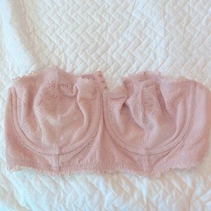 Blush rose/ light pink, delicate lace Aerie strapless bra
